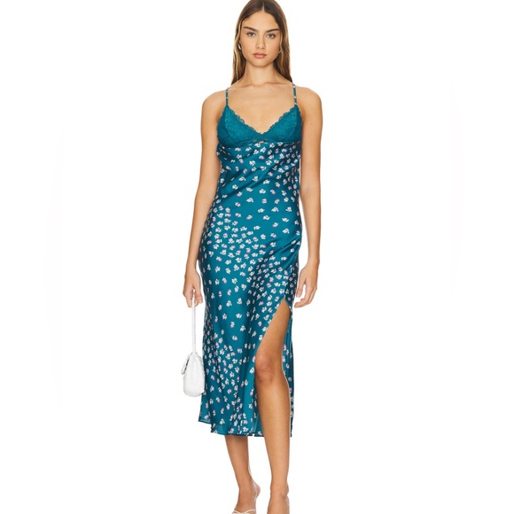 Free People Dresses & Skirts - NWOT Free People Intimately Gossamer Glow MIDI Slip dress size small lace floral